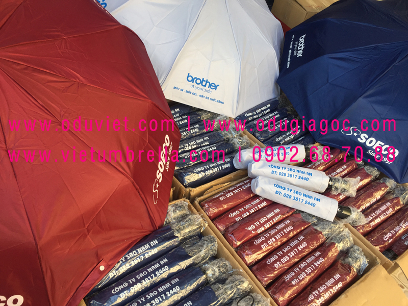 xưởng sản xuất ô dù cầm tay in logo quảng cáo